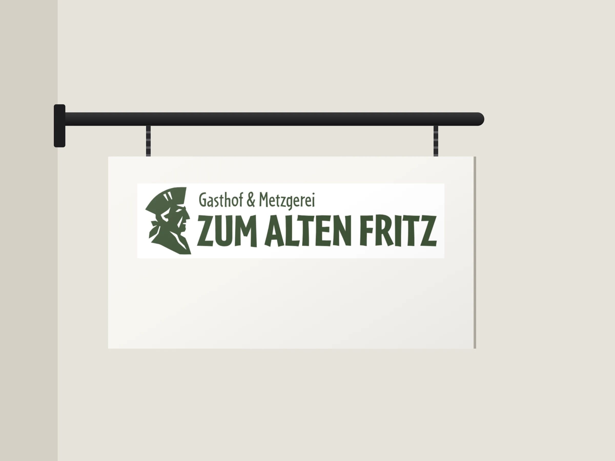 Wirtshausschild mit dem Logo eines Gasthofs mit Metzgerei