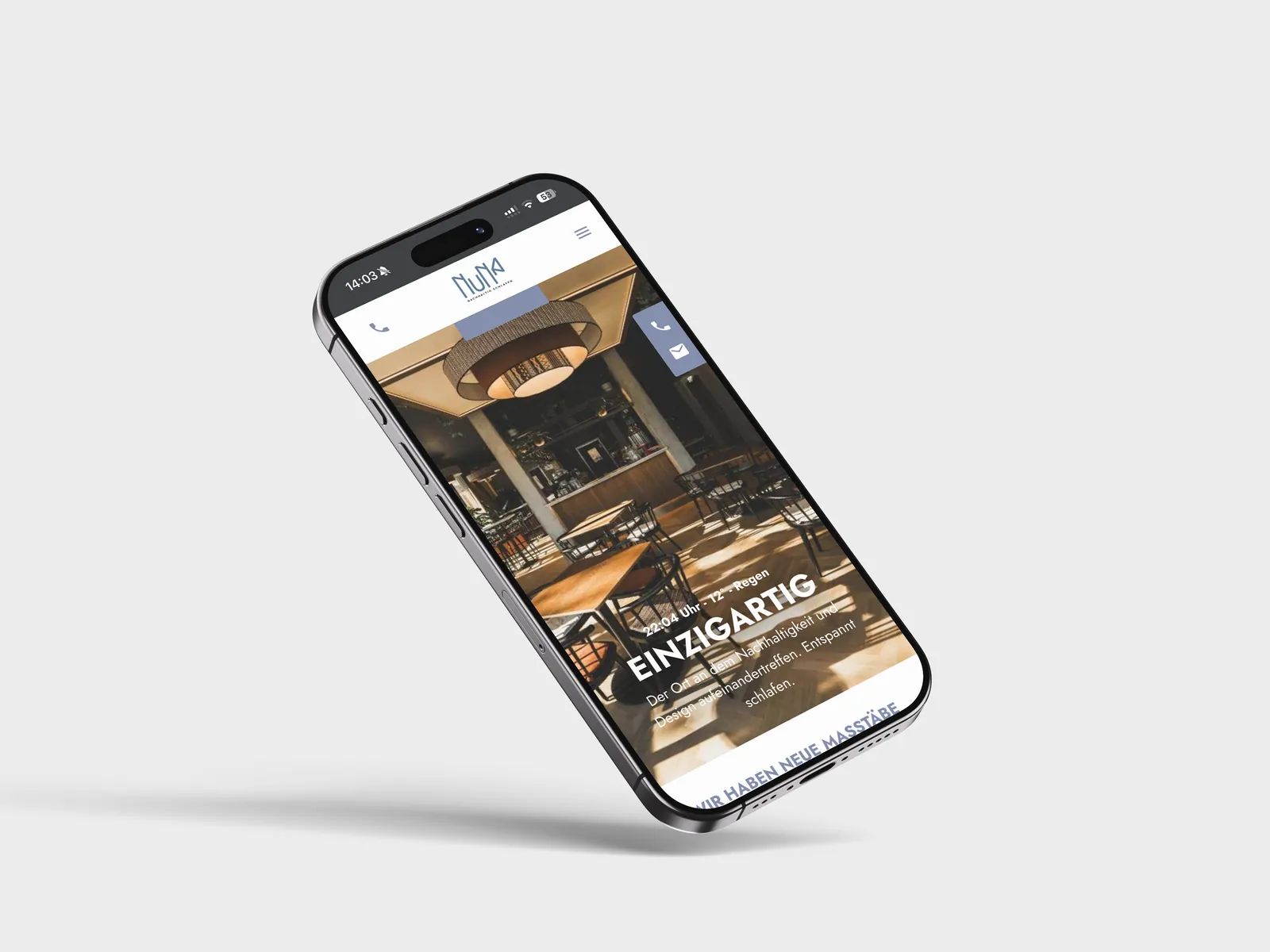 Webseite eines Hotels mit Restaurant auf einem Smartphone