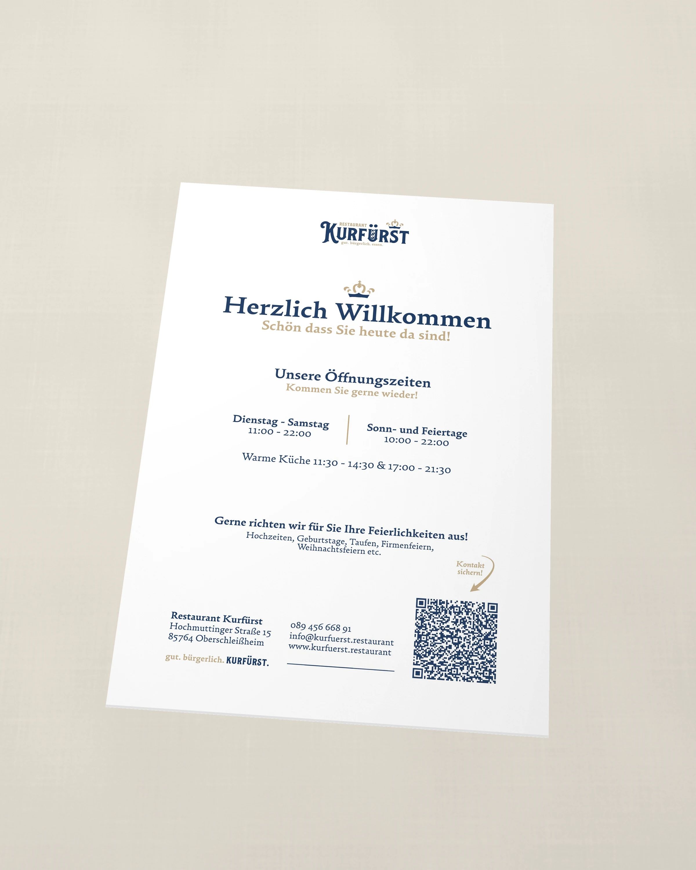 Speisekarte eines Restaurants im Hochformat
